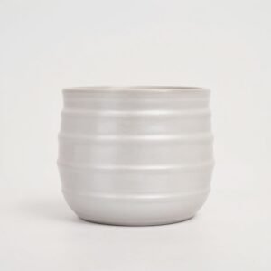 Pot ceramic  pearl white